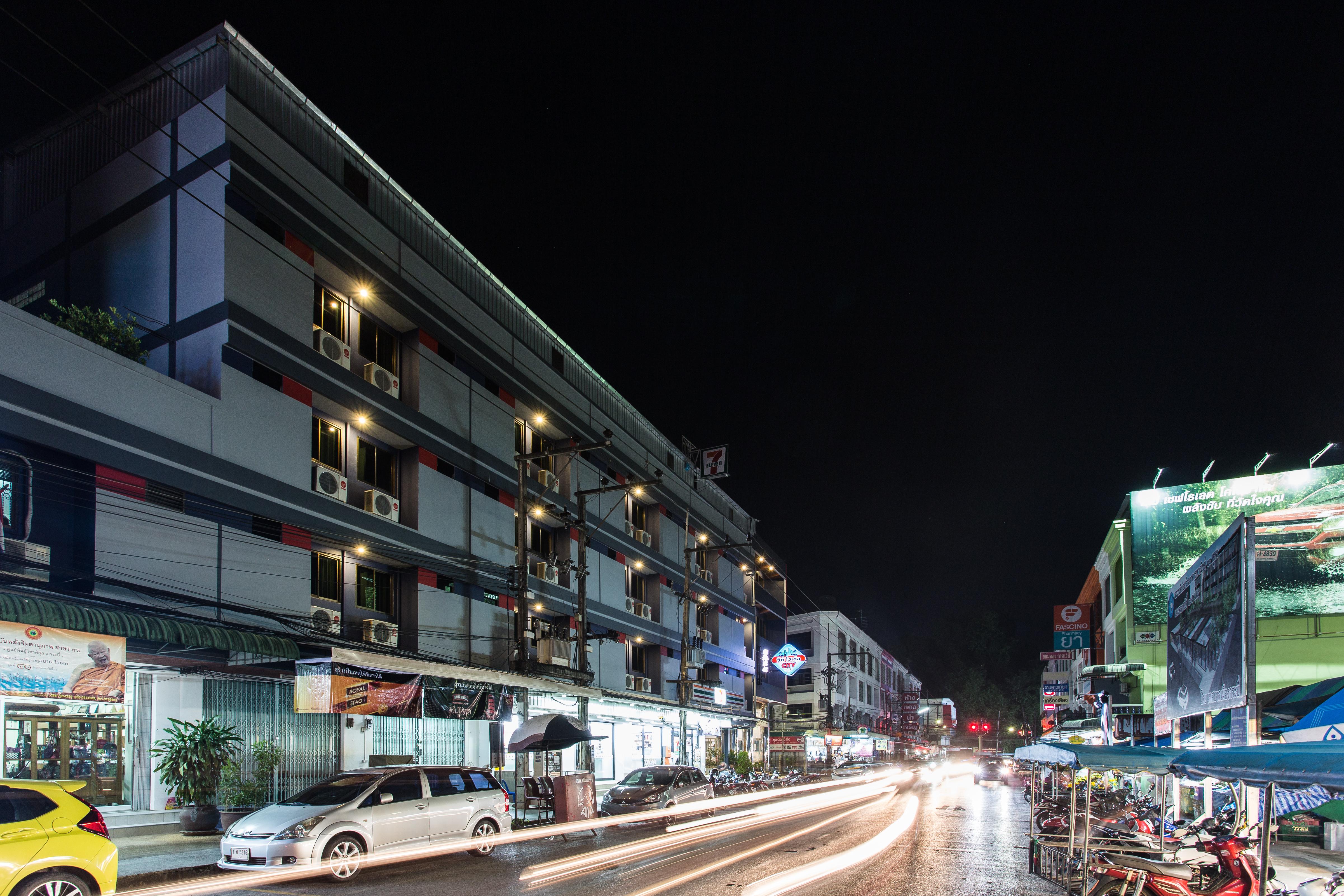 City Hotel Krabi By Eksteriør billede
