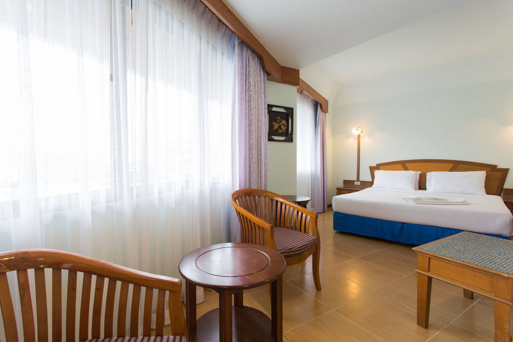 City Hotel Krabi By Eksteriør billede